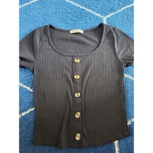 Women's Wishful Park Black Basic Scoop Neck Top M